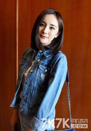 杨幂迎来29岁生日 ZEZE 明星偶像
